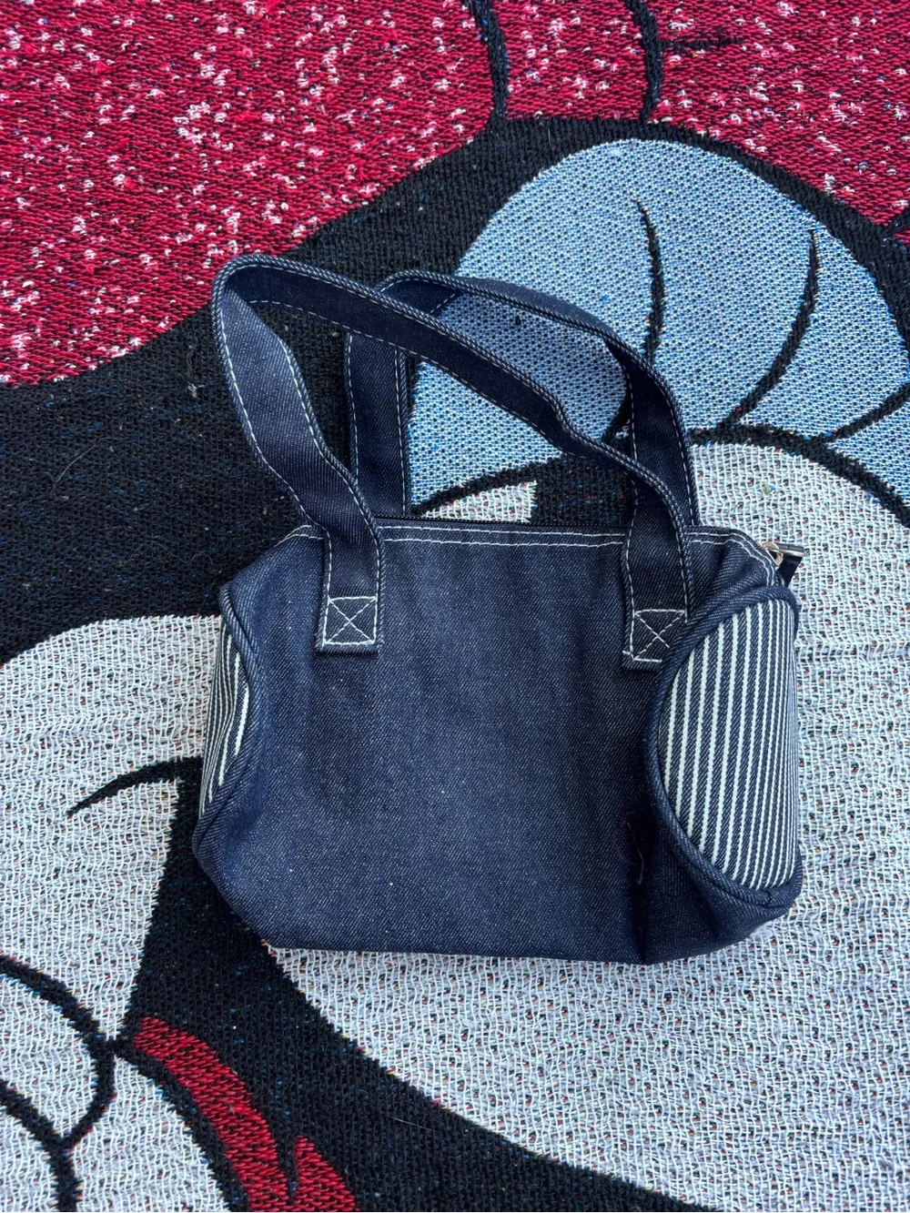 VINTAGE Y2K DISNEY POOH BEAR GRAPHIC DENIM BABY BARREL ZIP BAG CUTE RARE